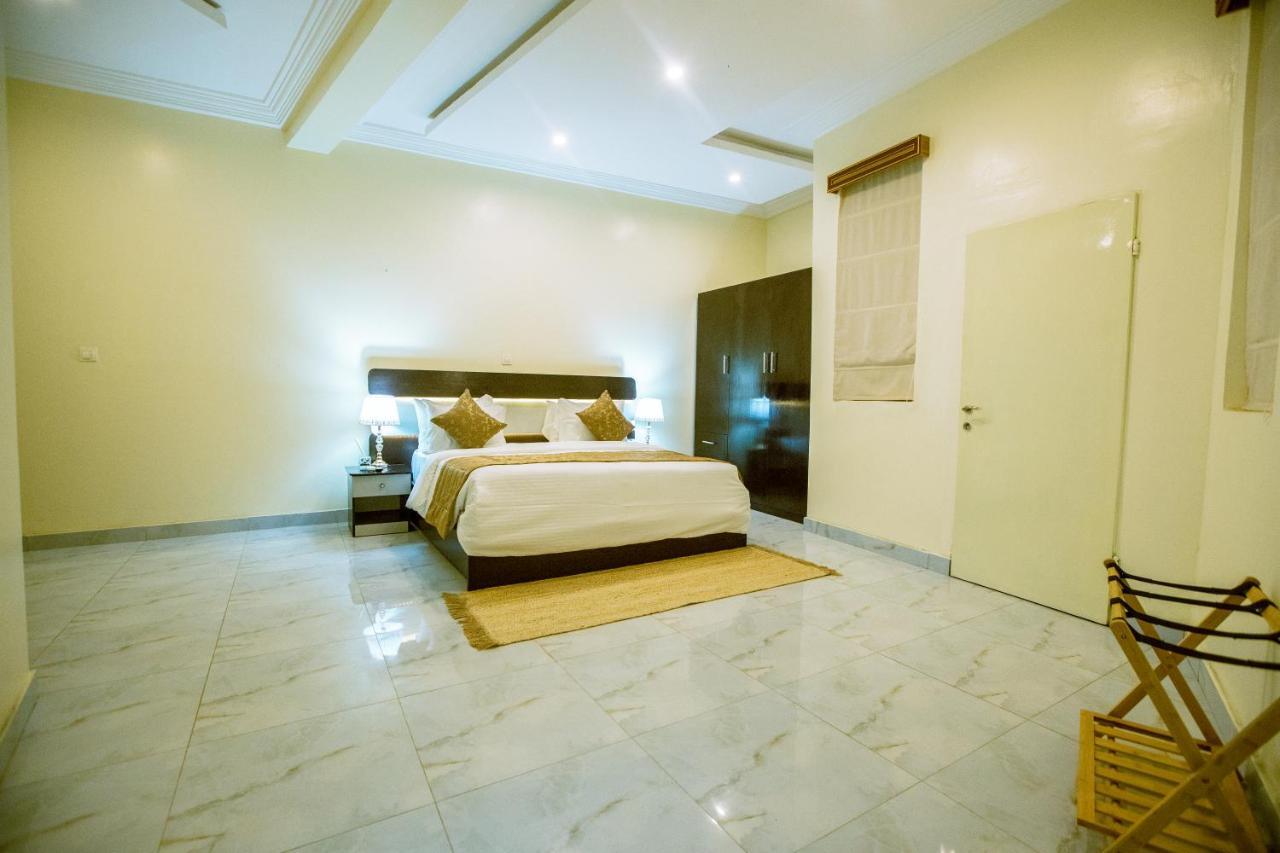 Apartment 79 Hotel & Suite Ikeja Exterior foto