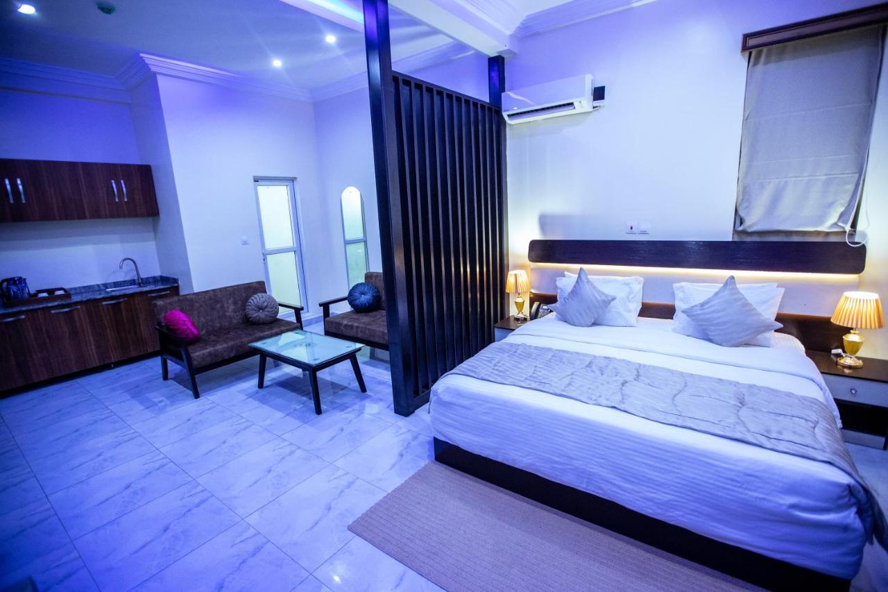 Apartment 79 Hotel & Suite Ikeja Exterior foto